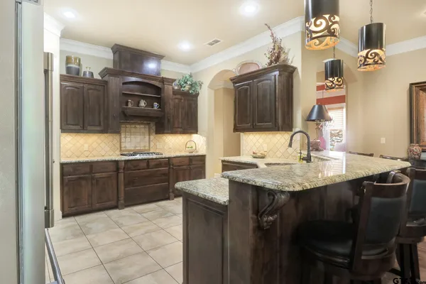 $449,900 | 7212 Princedale, Tyler, TX 75703