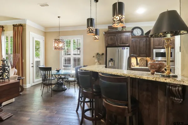 $449,900 | 7212 Princedale, Tyler, TX 75703