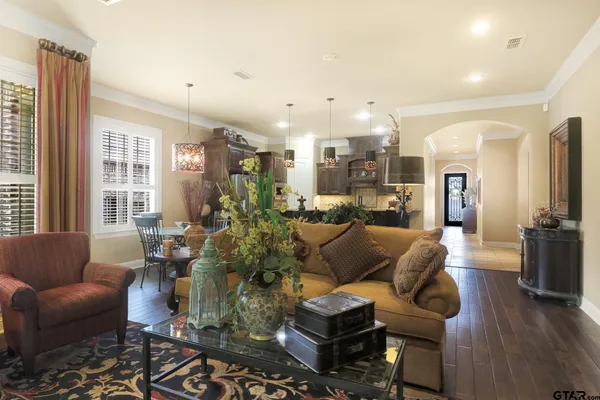 $449,900 | 7212 Princedale, Tyler, TX 75703