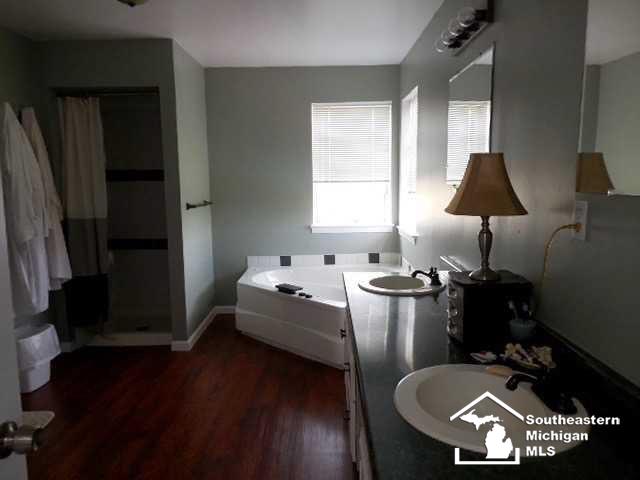 5101 Post Road Newport, MI 48166 - Photo 25 of 25 21169211-24.JPG