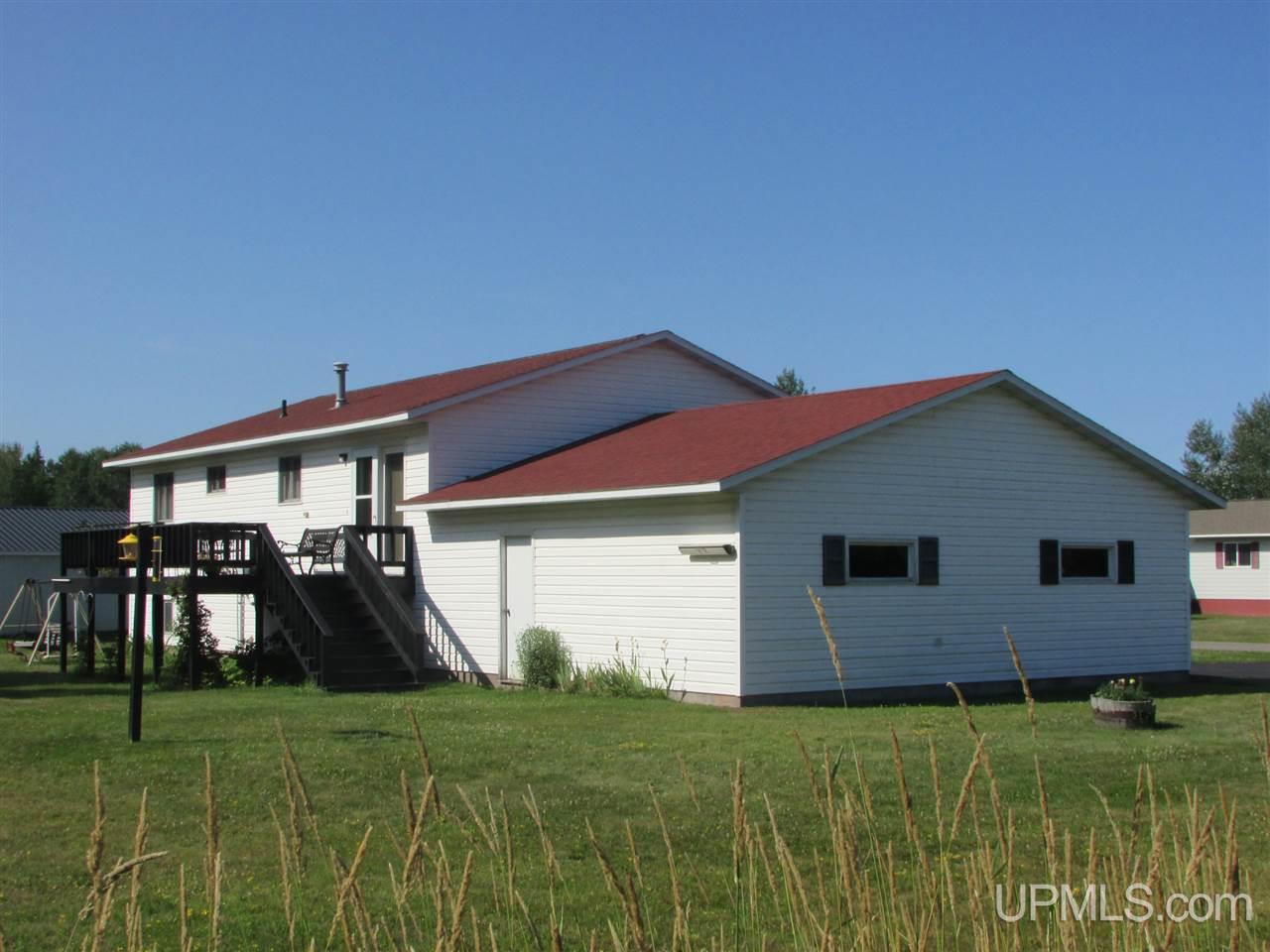 931 Shields Street L'Anse, MI 49946 - Photo 14 of 15
