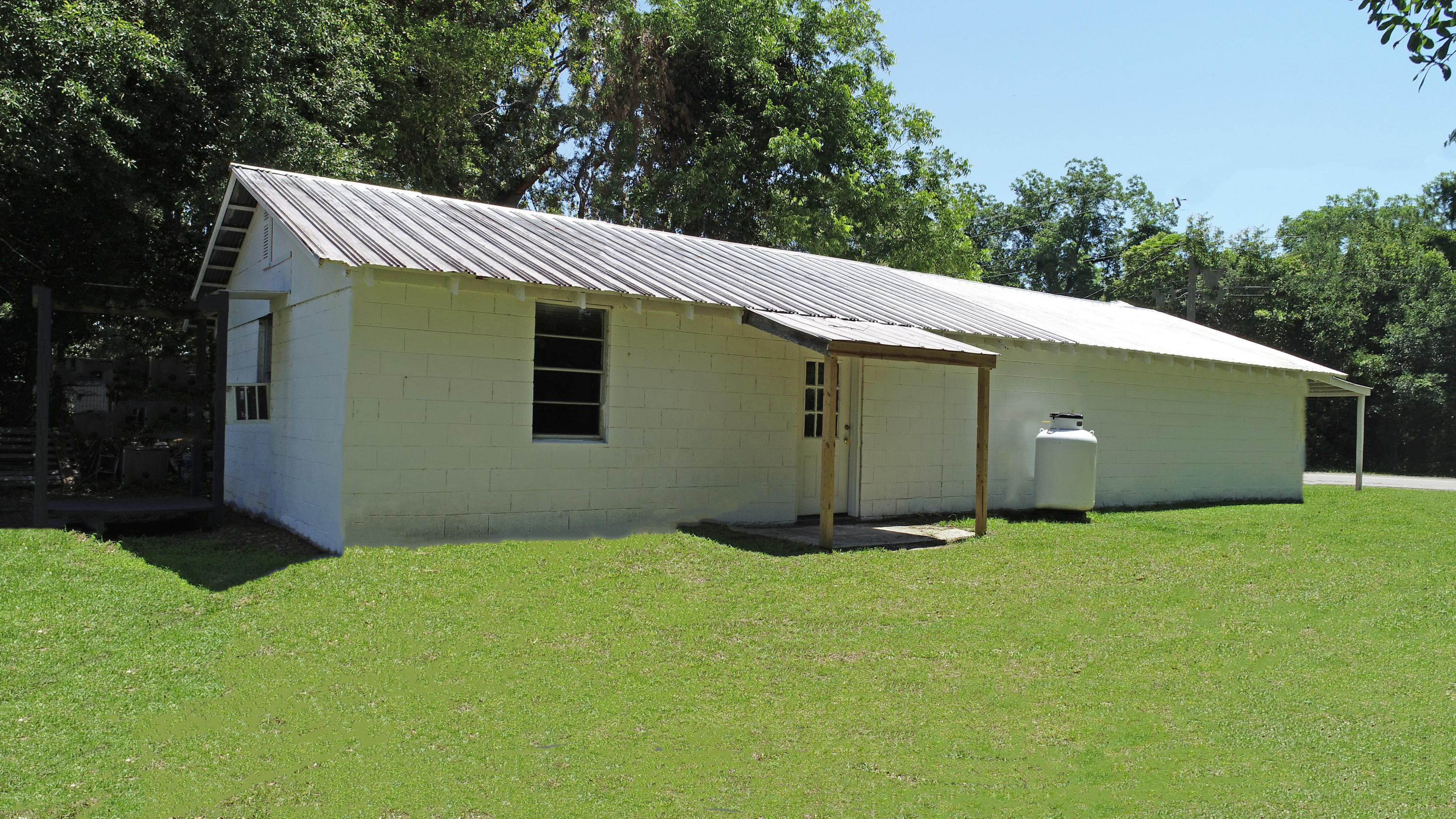 718 Browning Road Elloree, SC 29047 - Photo 18 of 21 Browning Side of Building 2
