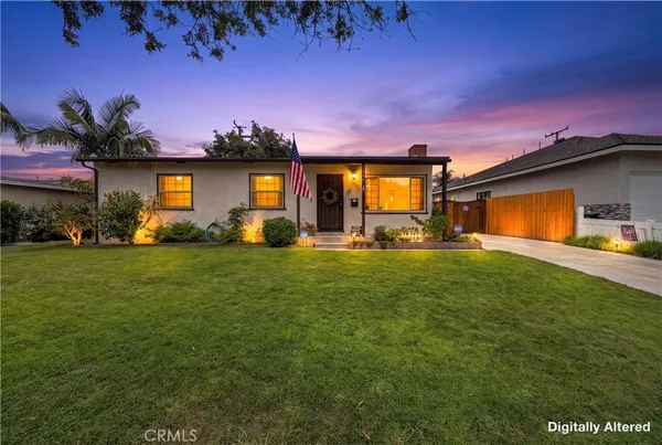 $878,000 | 1700 West Ash Avenue, Fullerton, CA 92833