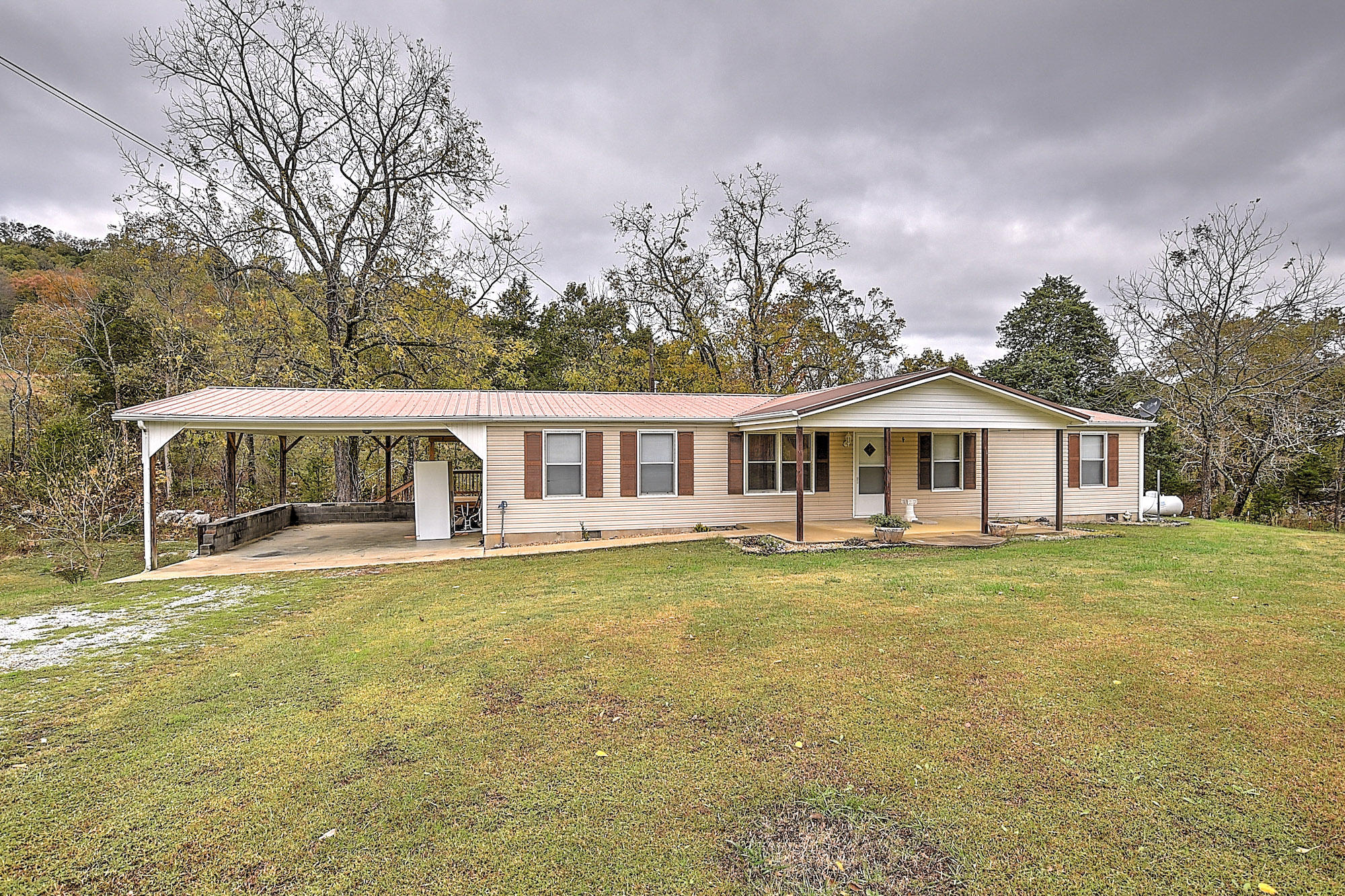 2801 White Sands Road Greeneville, TN 37743 - Photo 1 of 42 2801 WHite Sands