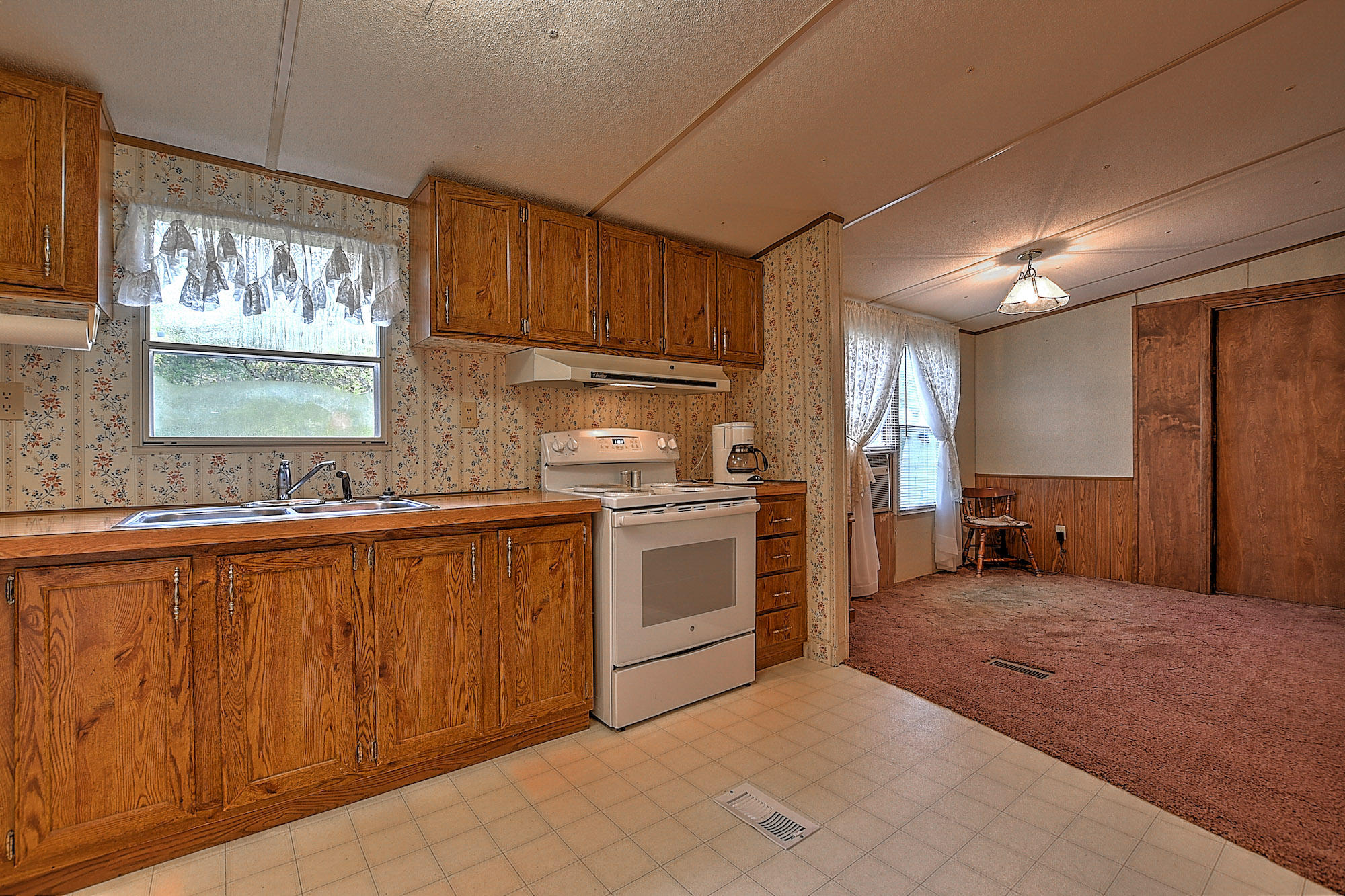 2801 White Sands Road Greeneville, TN 37743 - Photo 10 of 42 2801 WHite Sands-12
