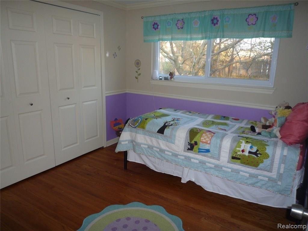 1400 North Pine Street Rochester, MI 48307 - Photo 20 of 28 Bedroom1.jpg