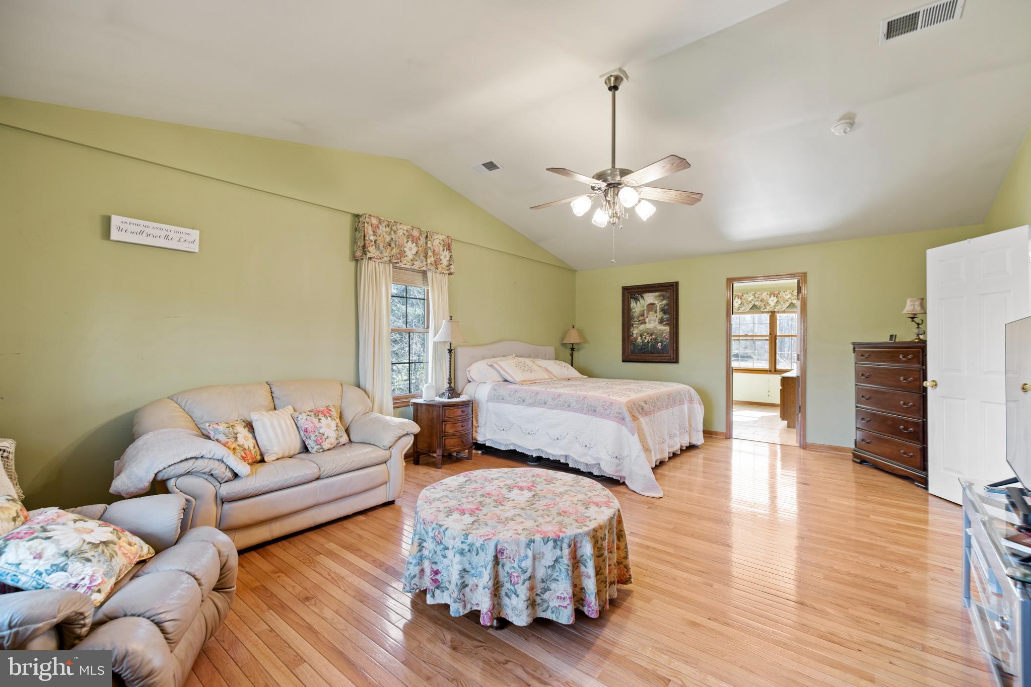 13154 Greensburg Road Smithsburg, MD 21783 - Photo 24 of 72