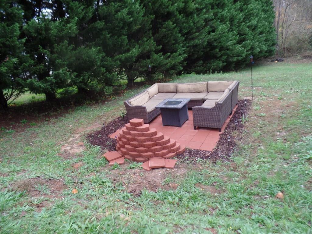 2045 East Flat Church Road Lenoir, NC 28645 - Photo 8 of 9 Gallery Image 8