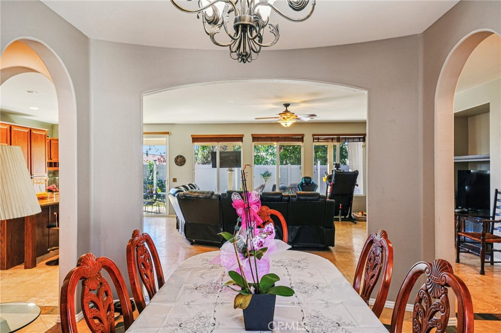 1471 Hunter Moon Way Beaumont, CA 92223 - Photo 5 of 22