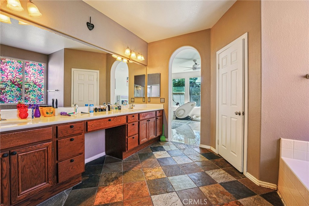 1471 Hunter Moon Way Beaumont, CA 92223 - Photo 9 of 22