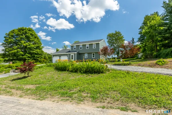 $500,000 | 21 Fairfield Drive, Woodstock, CT 06281