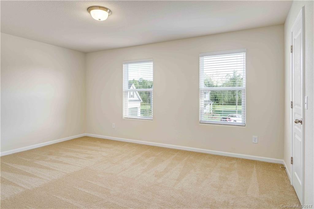 9512 Weikert Road Charlotte, NC 28215 - Photo 12 of 14 Gallery Image 12