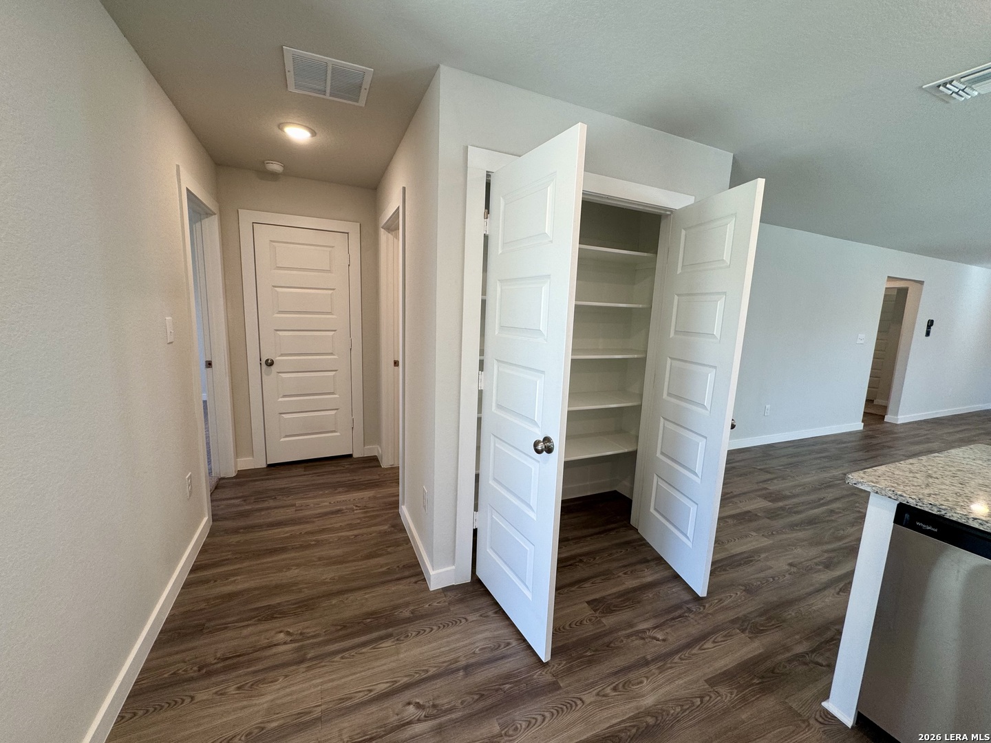 2560 Solon Lane Seguin, TX 78155 - Photo 14 of 39