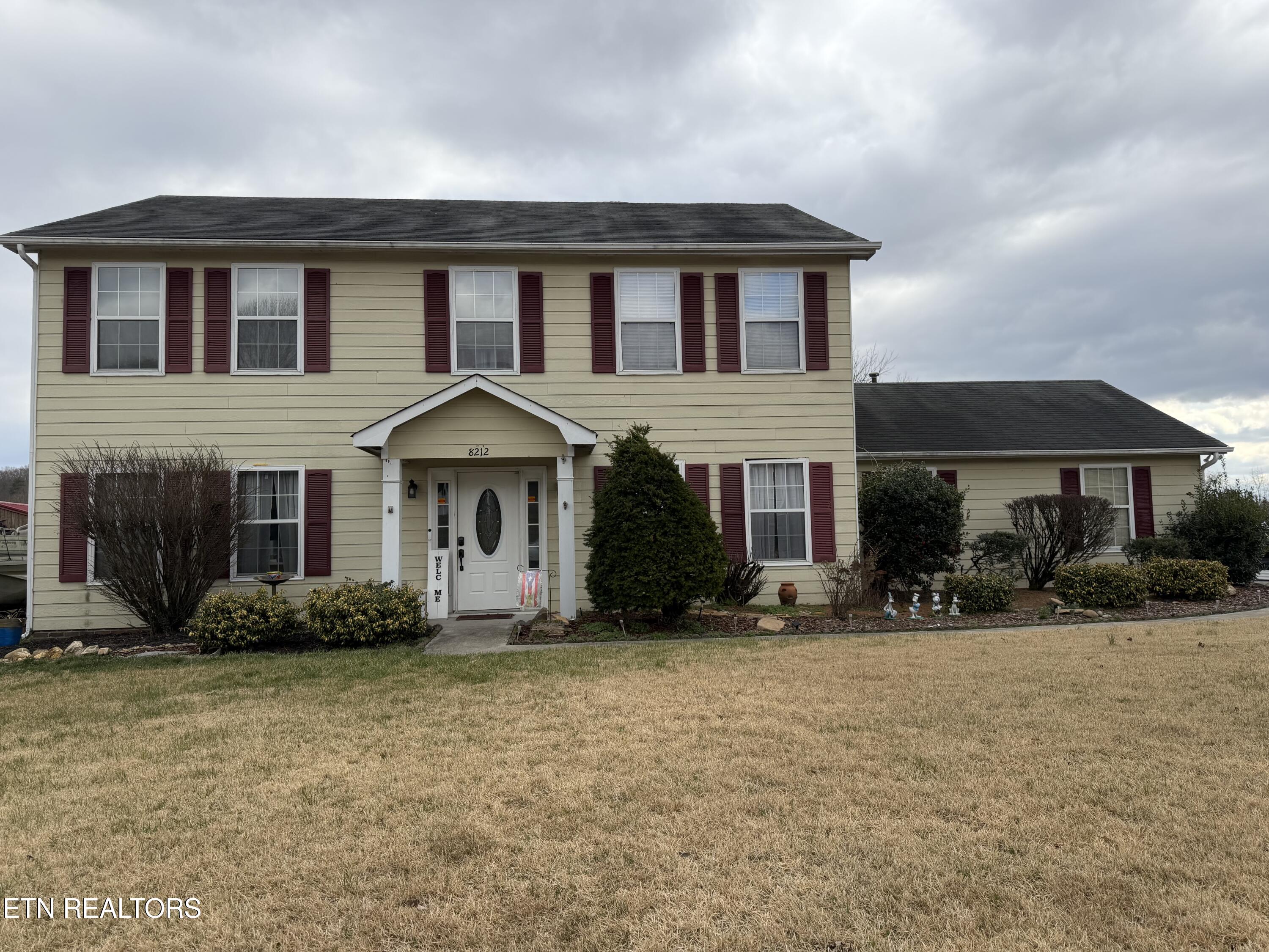 8212 Huntsman Court Powell, TN 37849 - Photo 1 of 16 IMG_0565