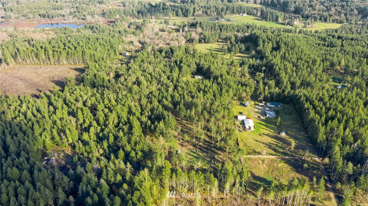 820 Webb Road Southwest Lakebay, WA 98349 - Photo 12 of 17