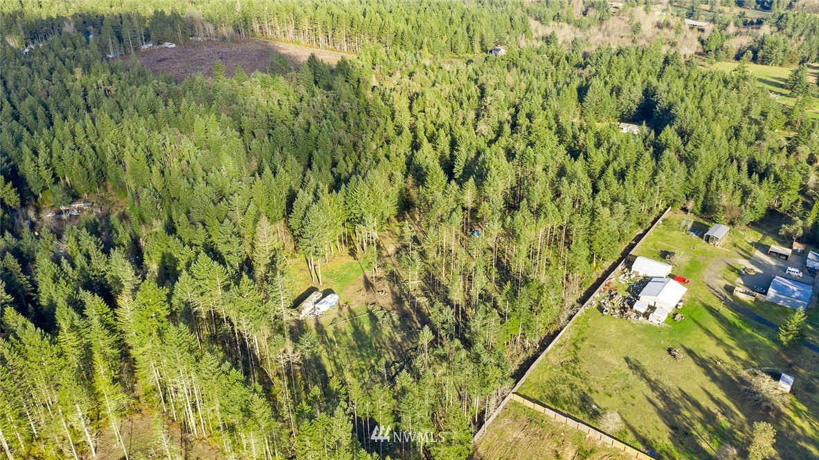 820 Webb Road Southwest Lakebay, WA 98349 - Photo 14 of 17