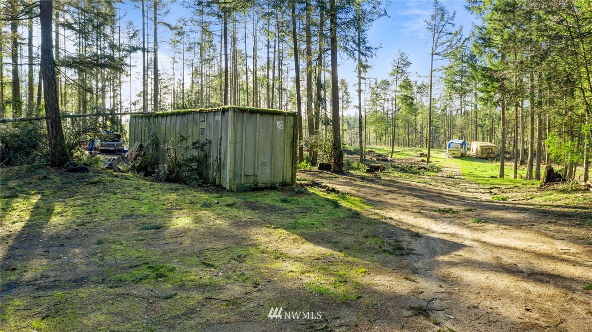 820 Webb Road Southwest Lakebay, WA 98349 - Photo 4 of 17