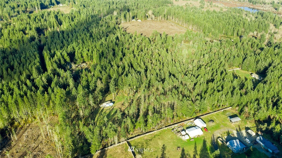 820 Webb Road Southwest Lakebay, WA 98349 - Photo 10 of 17
