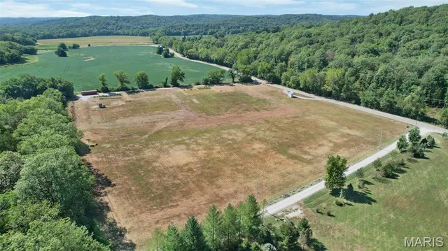 $495,000 | 2461 Highway F Defiance Mo 63341, Defiance, MO 63341