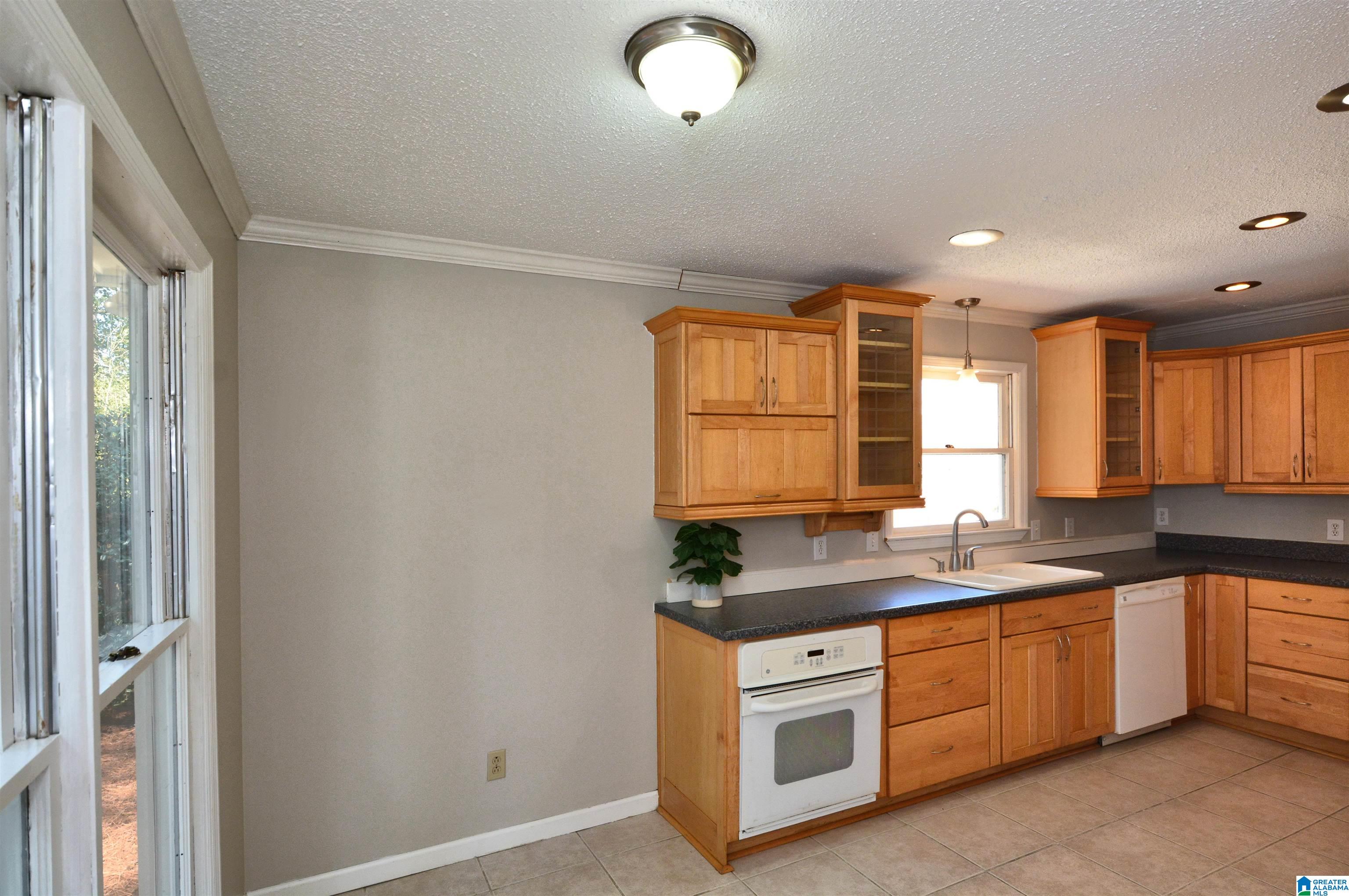 3466 Heather Lane Birmingham, AL 35216 - Photo 19 of 55