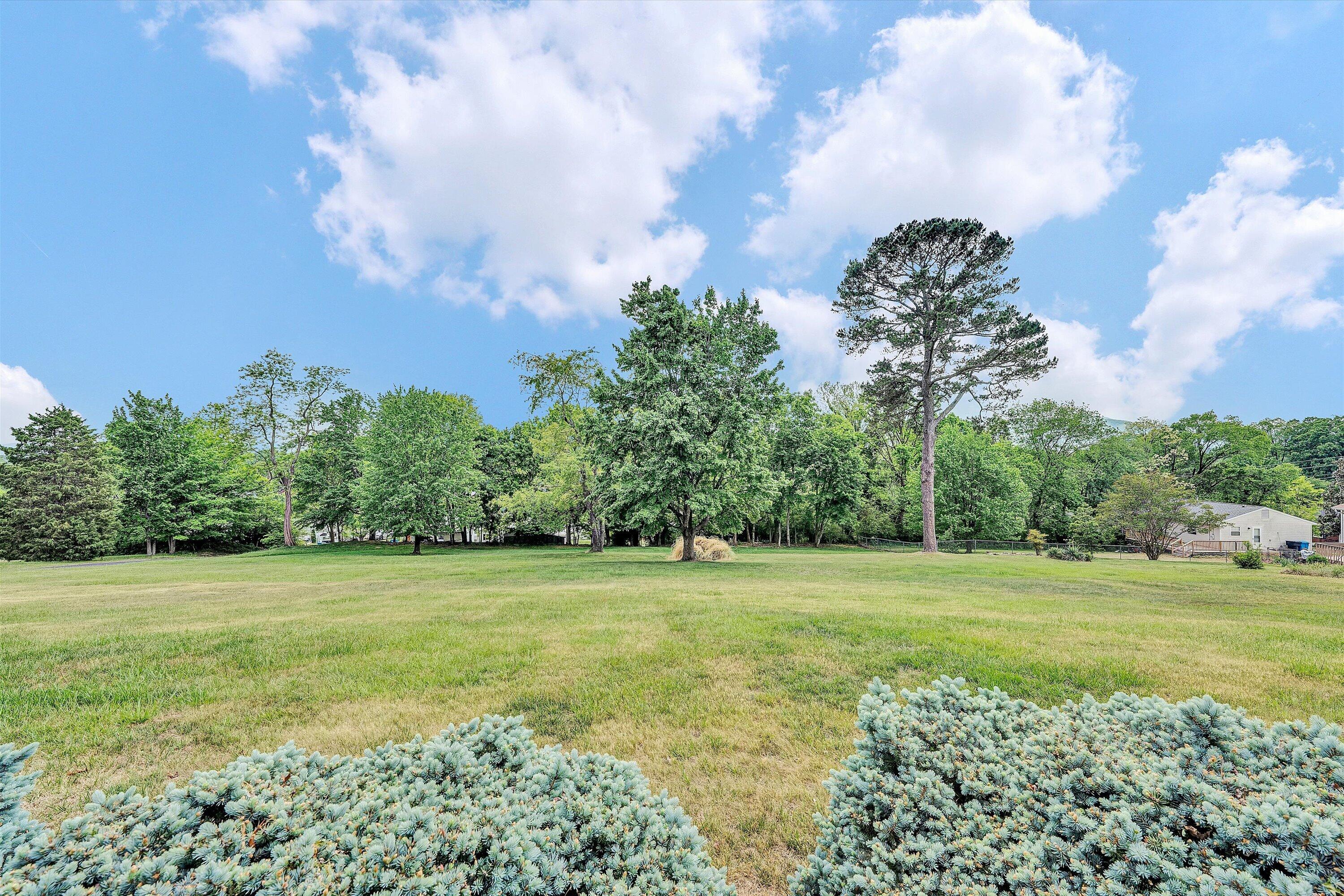 1530 Graybill Road Northwest Roanoke, VA 24017 - Photo 22 of 32 22-SGP-05152