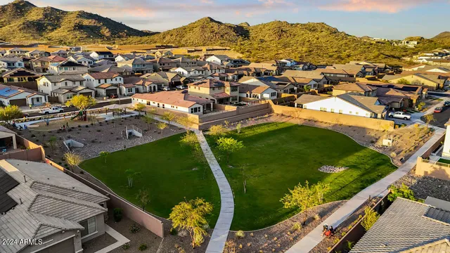 $767,340 | 7004 West Buckhorn Trail, Peoria, AZ 85383