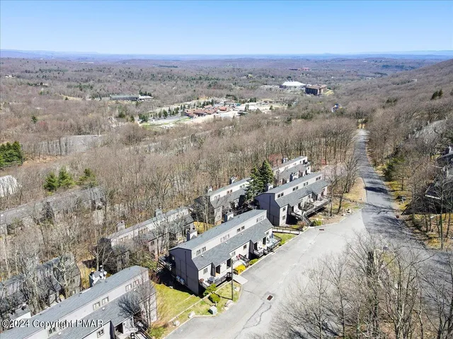 $299,000 | 123 Cross Country Lane, Tannersville, PA 18372