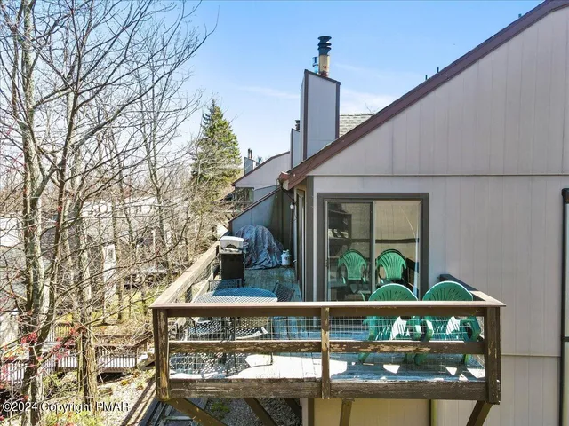 $299,000 | 123 Cross Country Lane, Tannersville, PA 18372