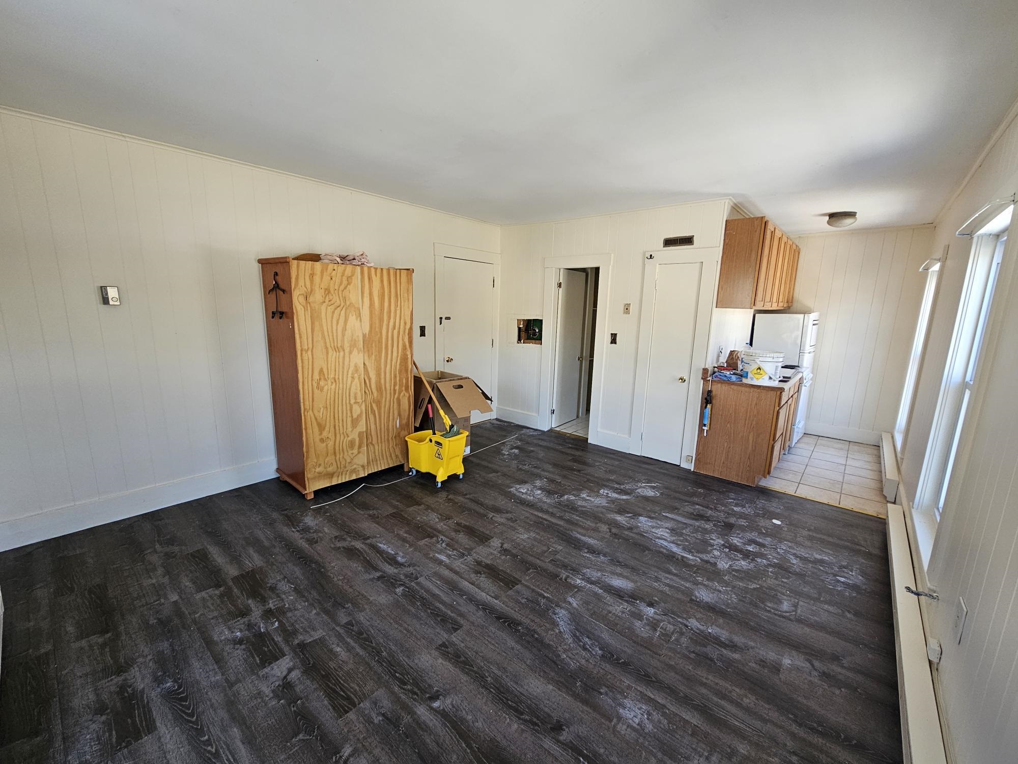 257 Washington Street, Unit 1 Keene, NH 03431 - Photo 2 of 3