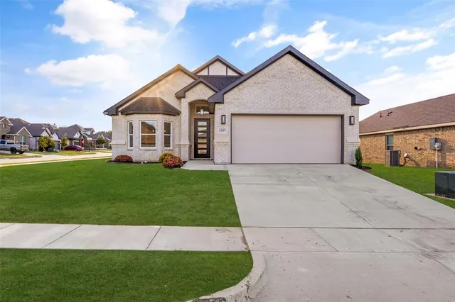 $330,000 | 1357 Beach Drive, Pelican Bay, TX 76020