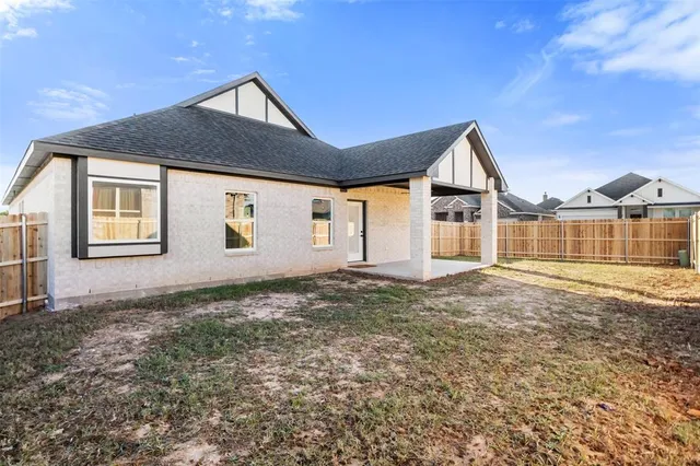 $330,000 | 1357 Beach Drive, Pelican Bay, TX 76020