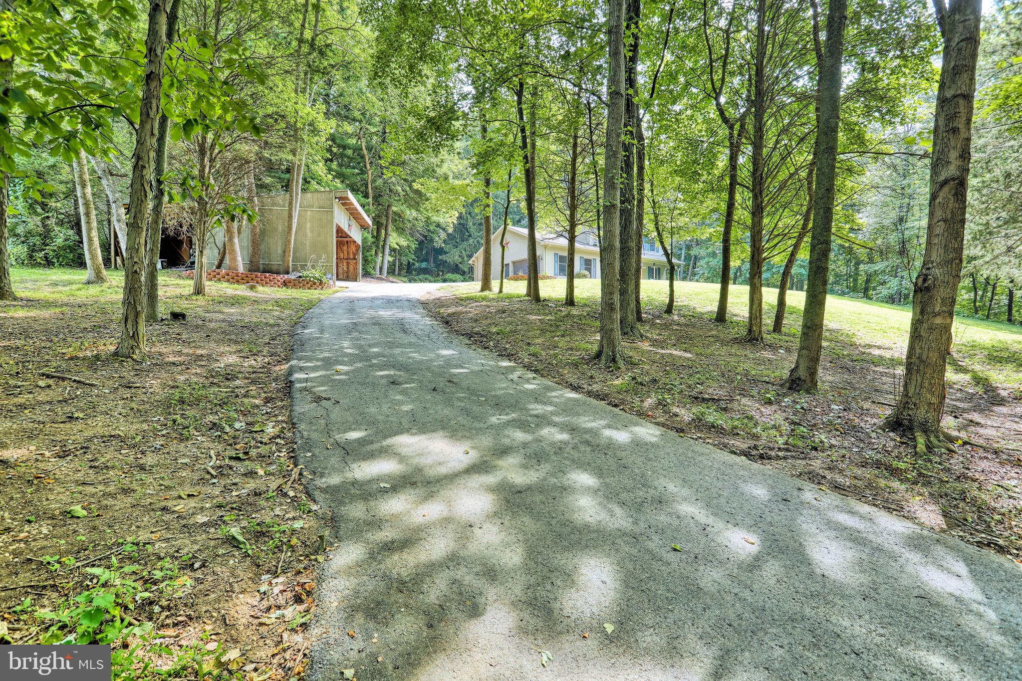 1466 Grand Valley Road Hanover, PA 17331 - Photo 40 of 61