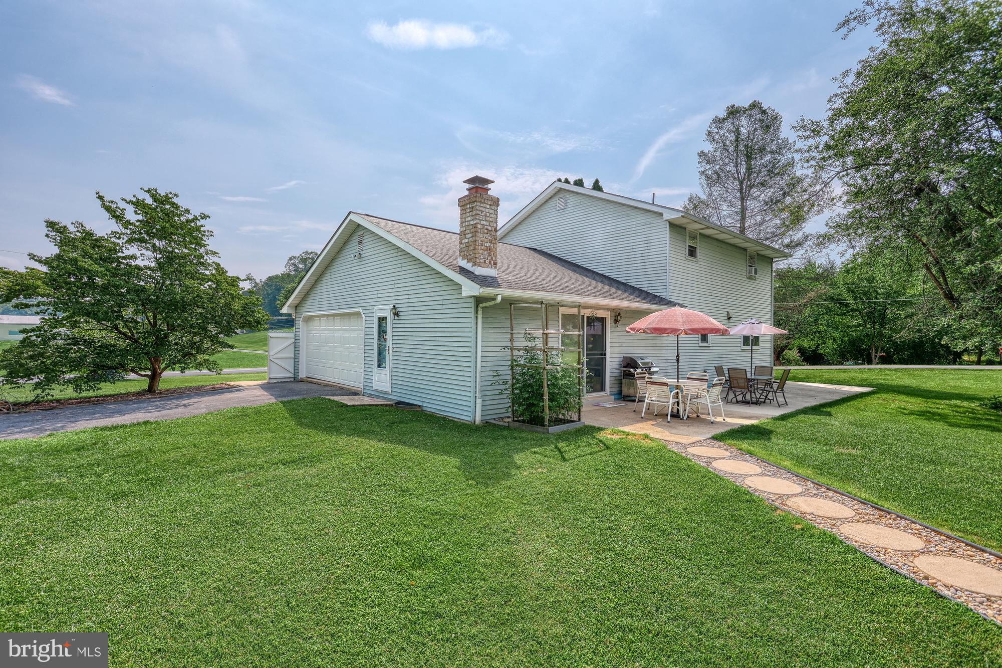 40 Hickorytown Road Carlisle, PA 17015 - Photo 4 of 42 Gallery Image 4