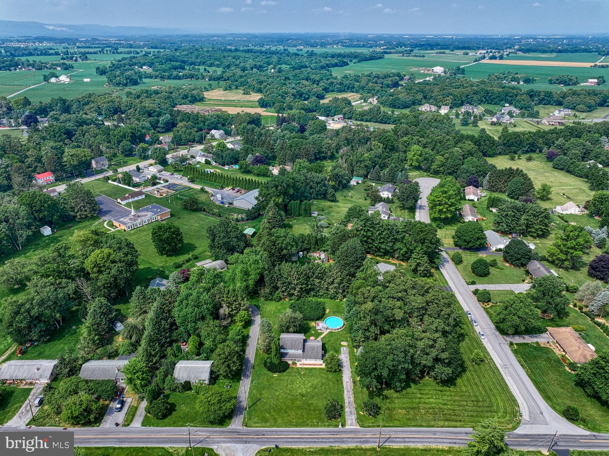 40 Hickorytown Road Carlisle, PA 17015 - Photo 9 of 42 Gallery Image 9