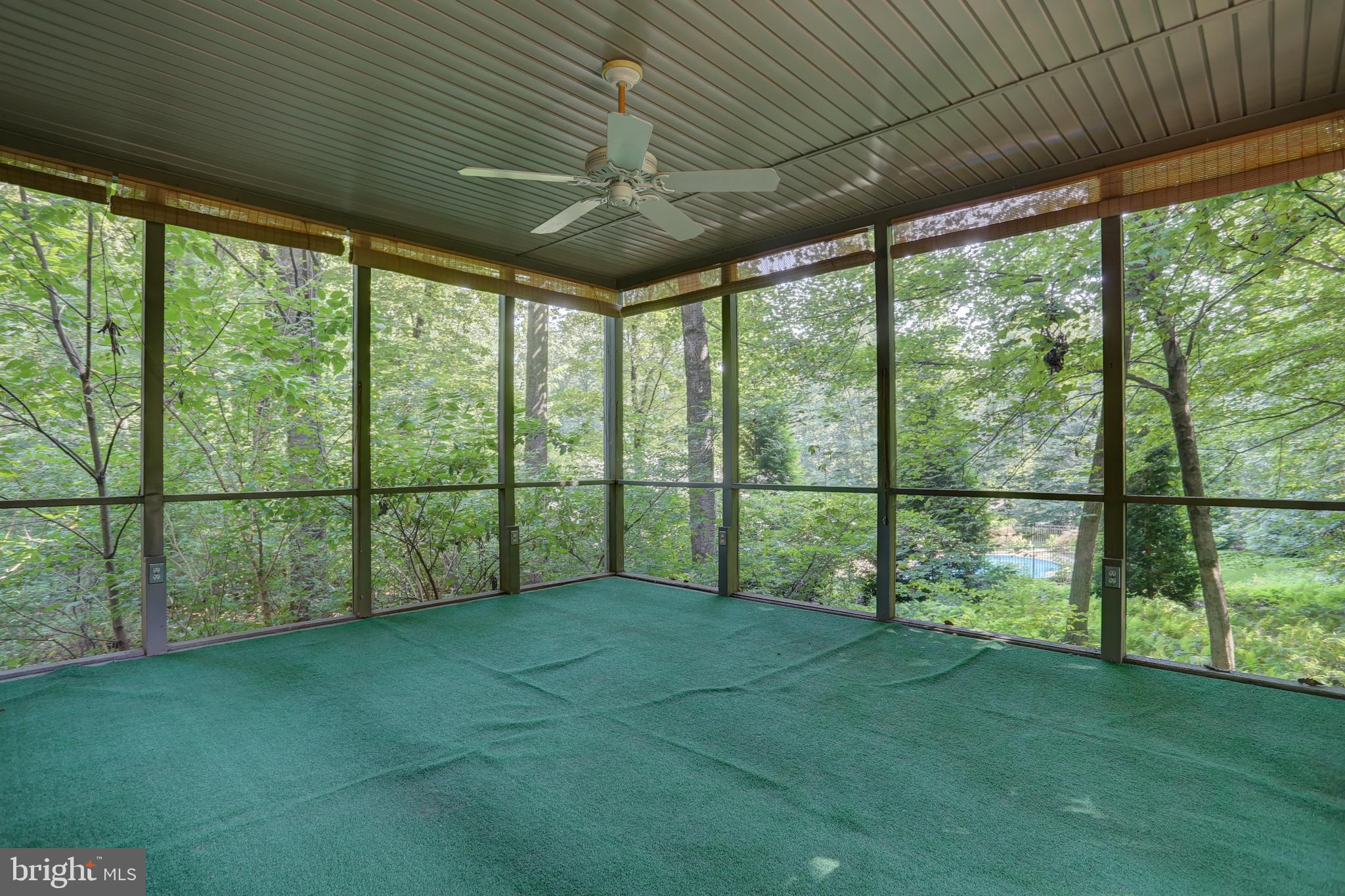 1042 Hunters Path Lancaster, PA 17601 - Photo 11 of 44 Gallery Image 11