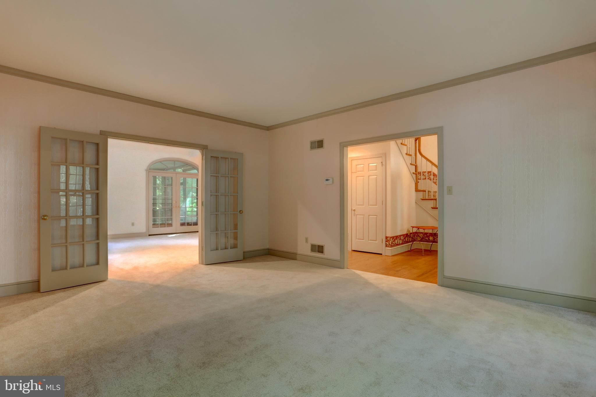 1042 Hunters Path Lancaster, PA 17601 - Photo 14 of 44 Gallery Image 14