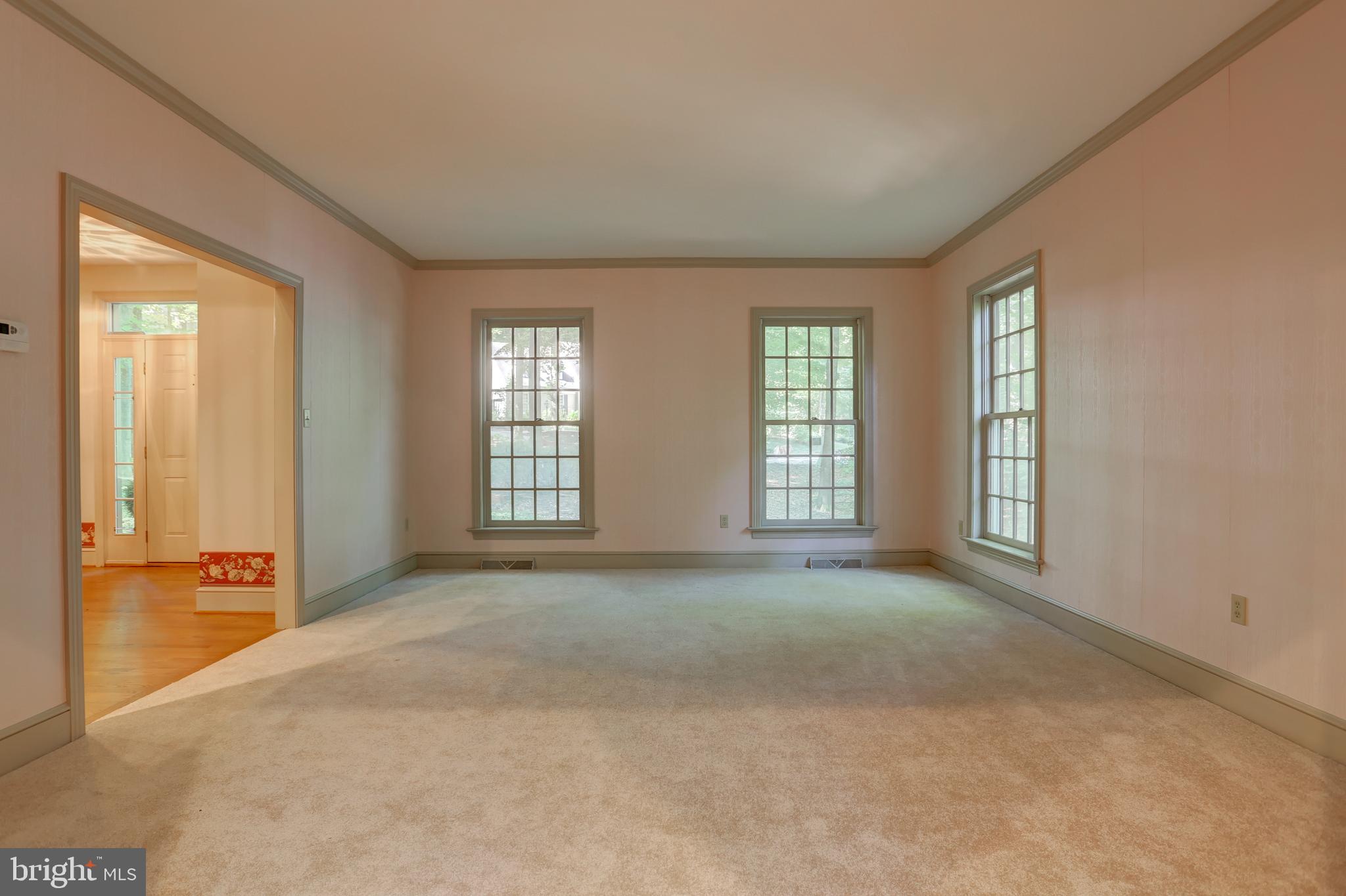 1042 Hunters Path Lancaster, PA 17601 - Photo 16 of 44 Gallery Image 16