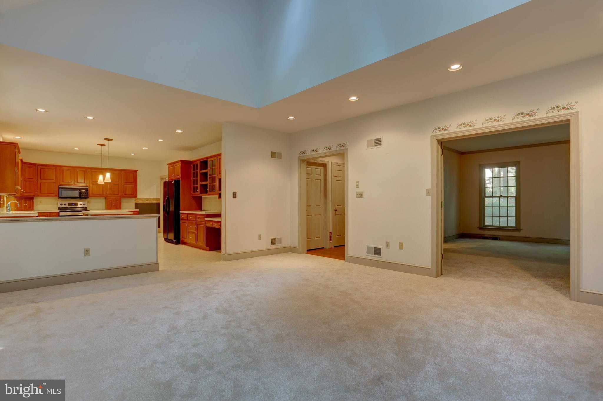 1042 Hunters Path Lancaster, PA 17601 - Photo 20 of 44 Gallery Image 20