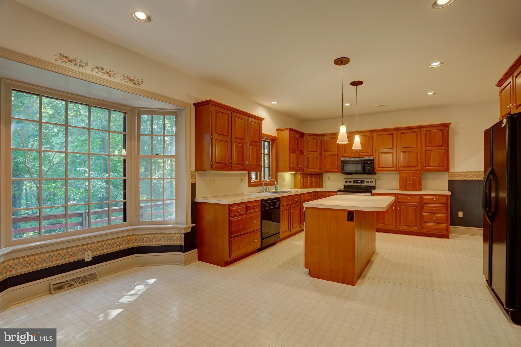 1042 Hunters Path Lancaster, PA 17601 - Photo 21 of 44 Gallery Image 21