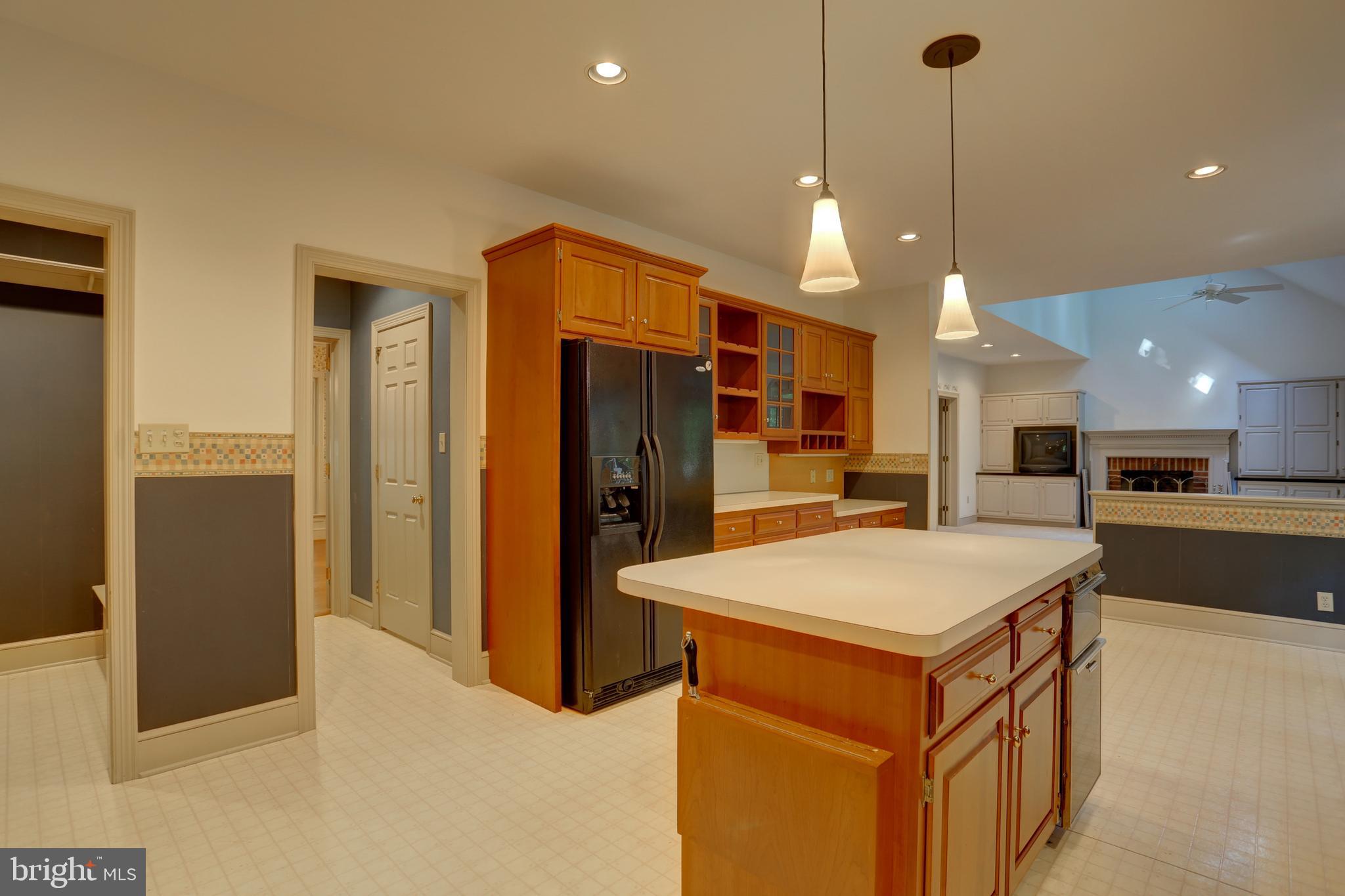 1042 Hunters Path Lancaster, PA 17601 - Photo 24 of 44 Gallery Image 24