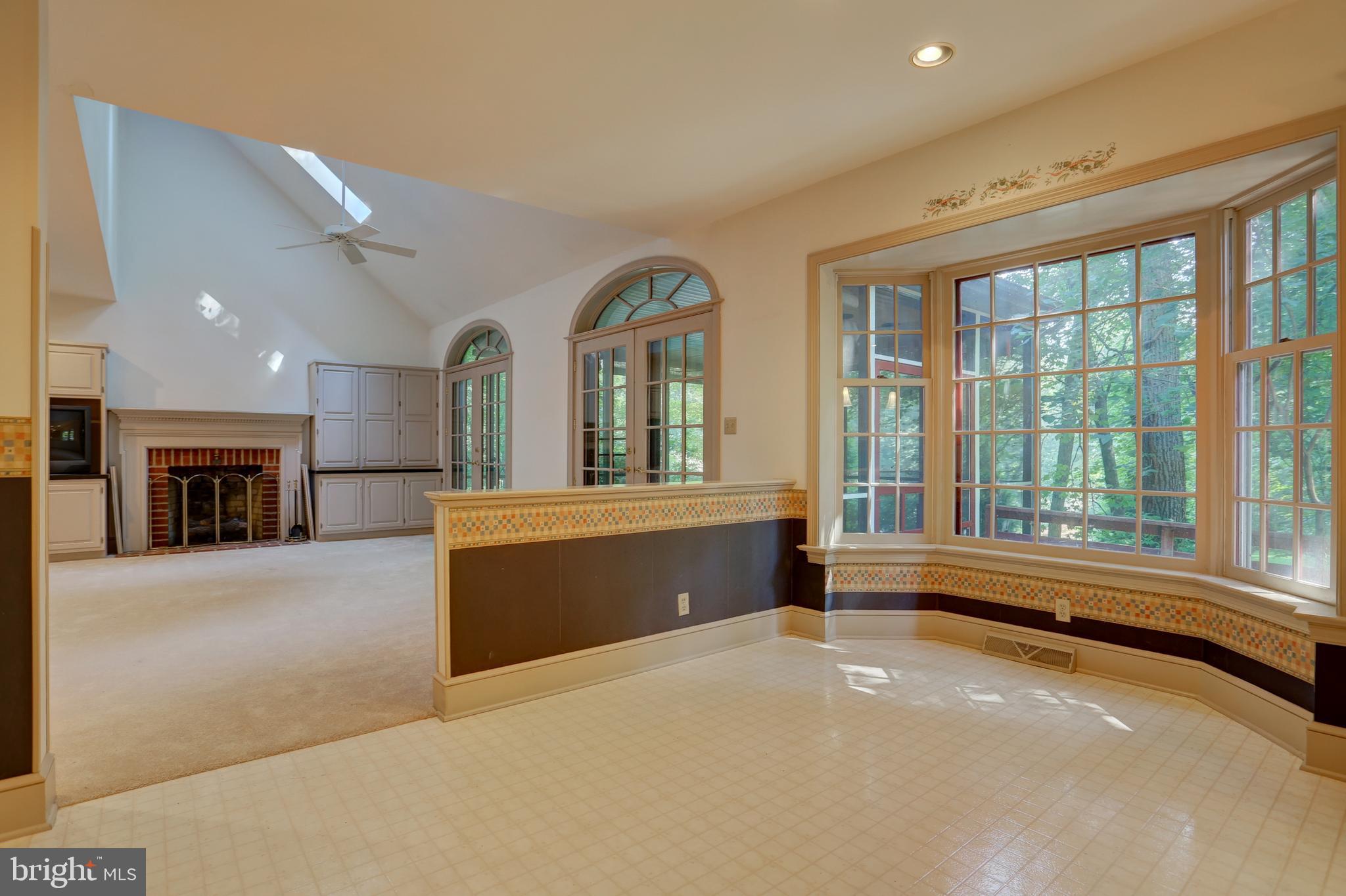 1042 Hunters Path Lancaster, PA 17601 - Photo 28 of 44 Gallery Image 28