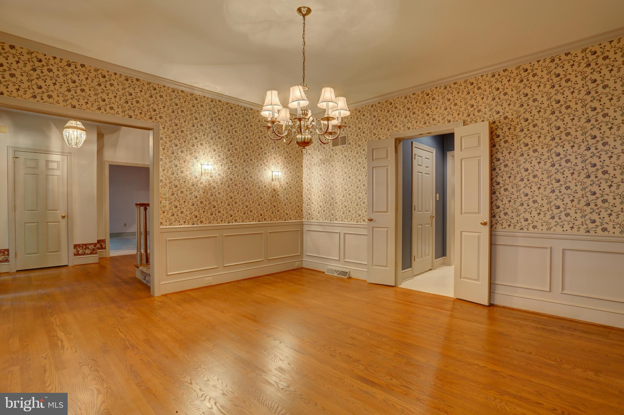 1042 Hunters Path Lancaster, PA 17601 - Photo 32 of 44 Gallery Image 32