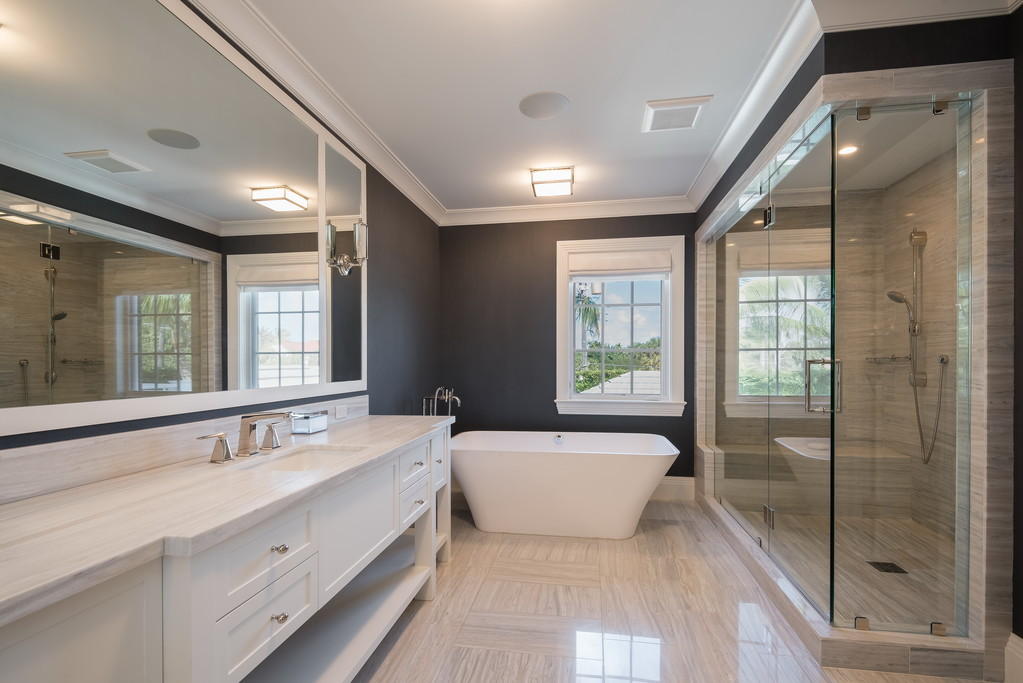 255 Kenlyn Road Palm Beach, FL 33480 - Photo 17 of 32 "Her" bathroom