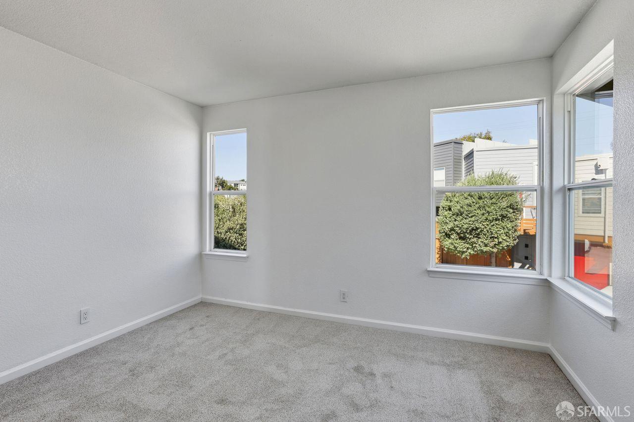 59 Kiska Road San Francisco, CA 94124 - Photo 35 of 46 an empty room with windows