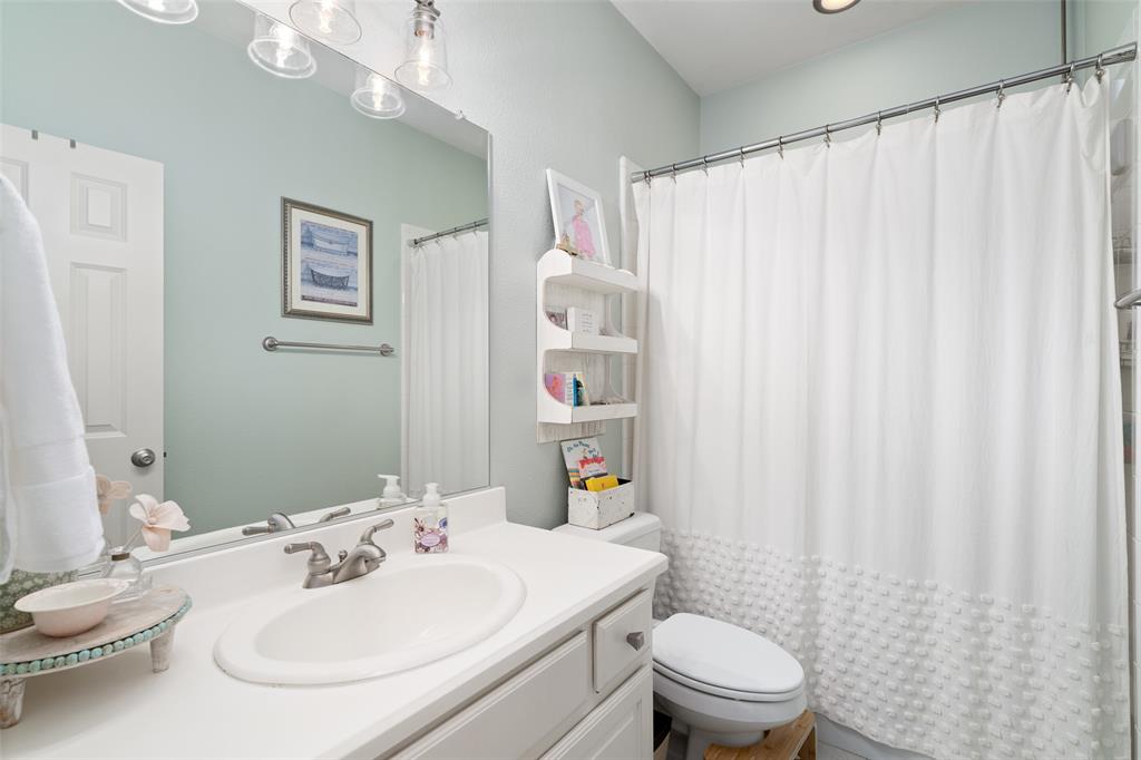 1097 Limestone Court Allen, TX 75013 - Photo 25 of 36