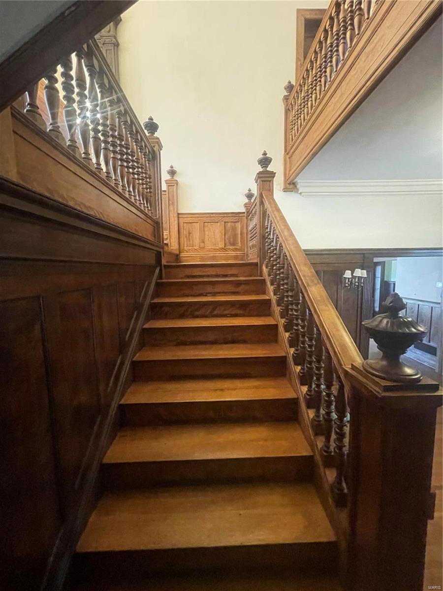 11 Washington Terrace St. Louis, MO 63112 - Photo 12 of 35
