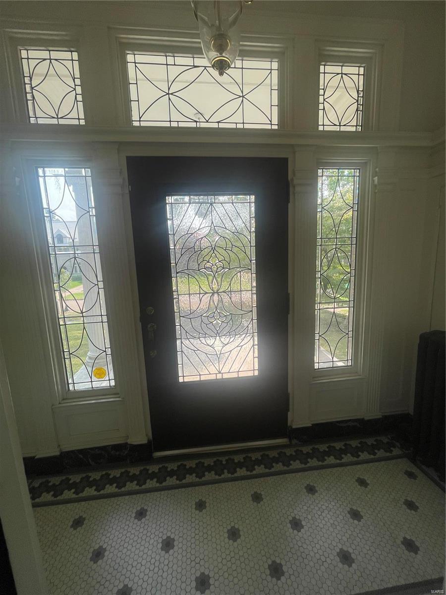 11 Washington Terrace St. Louis, MO 63112 - Photo 2 of 35