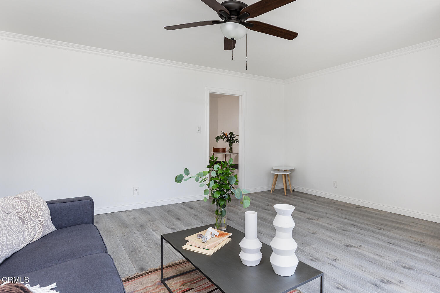 114 South Canyon Boulevard Monrovia, CA 91016 - Photo 8 of 32 a living room with furniture