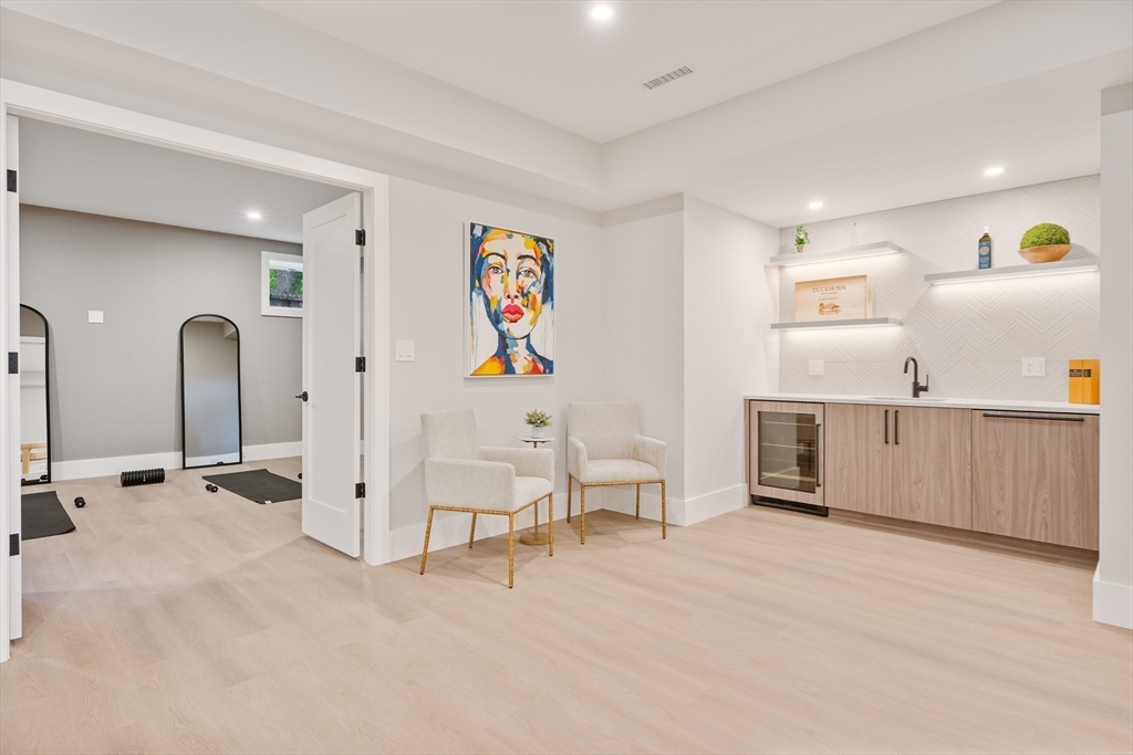 21 Lovett Road Newton, MA 02459 - Photo 39 of 41