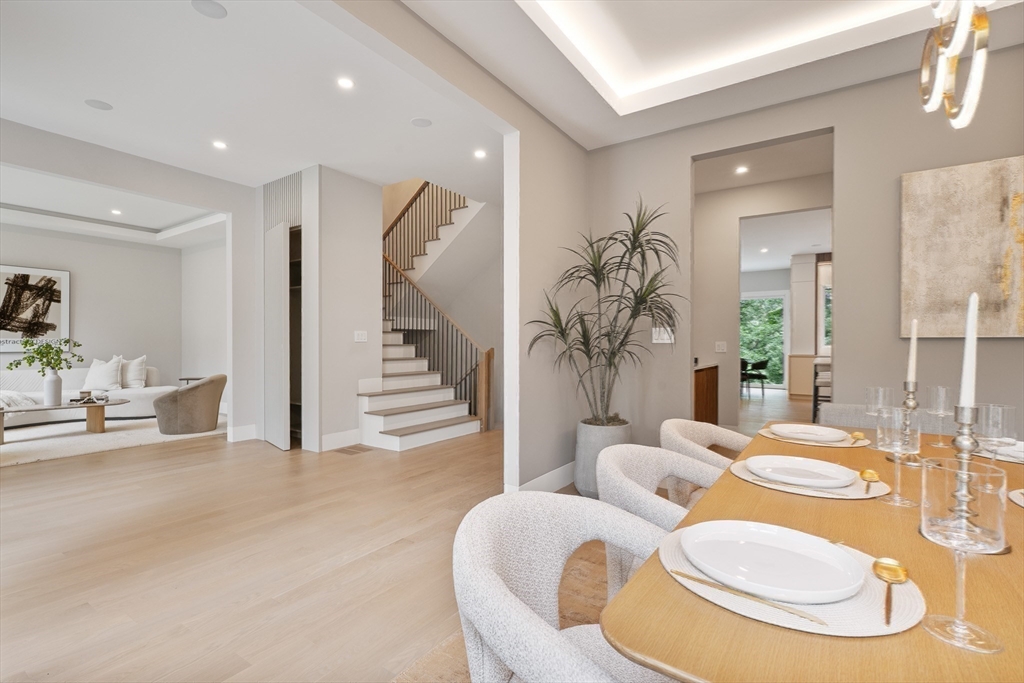 21 Lovett Road Newton, MA 02459 - Photo 10 of 41